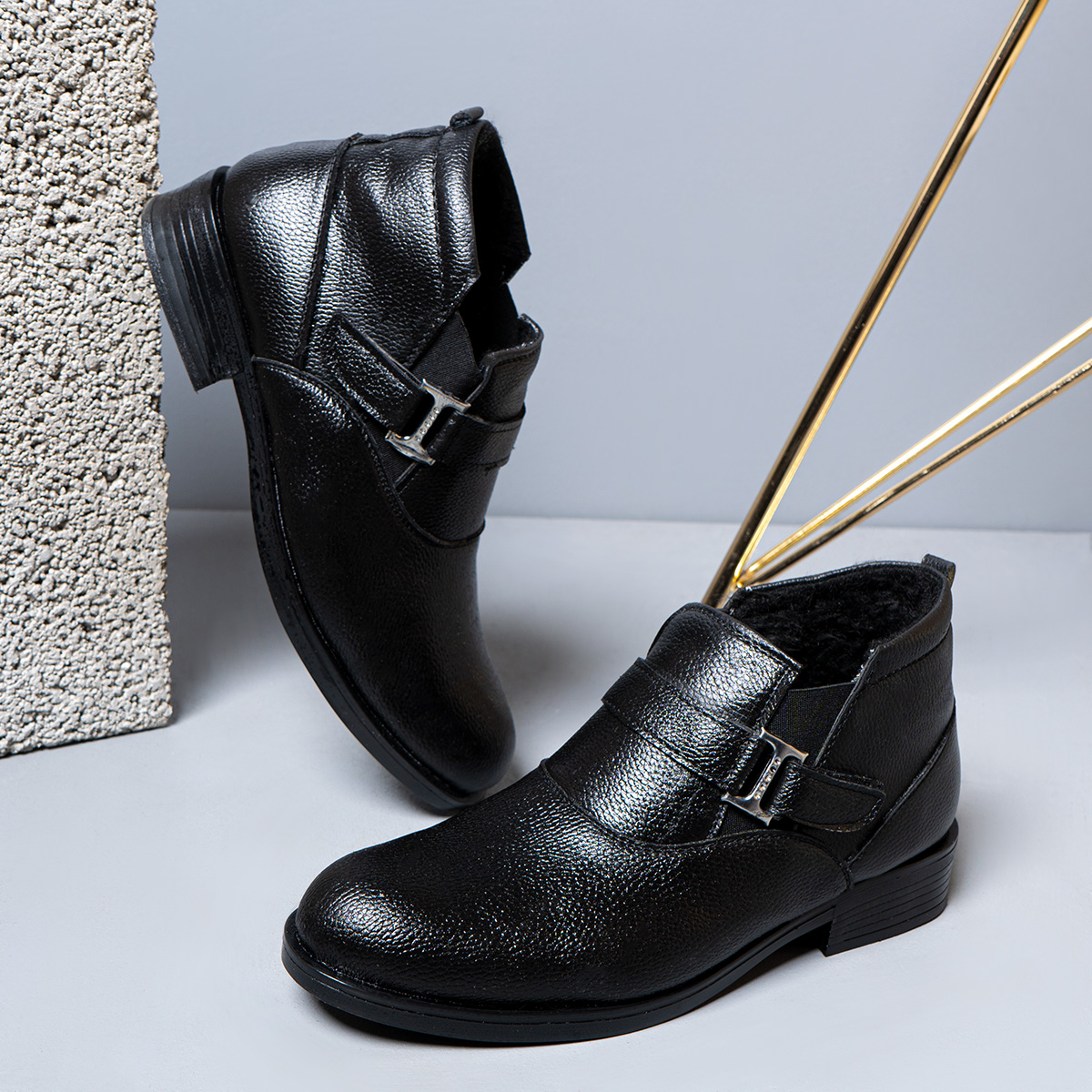 نیم بوت چرم مردانه مدل maral