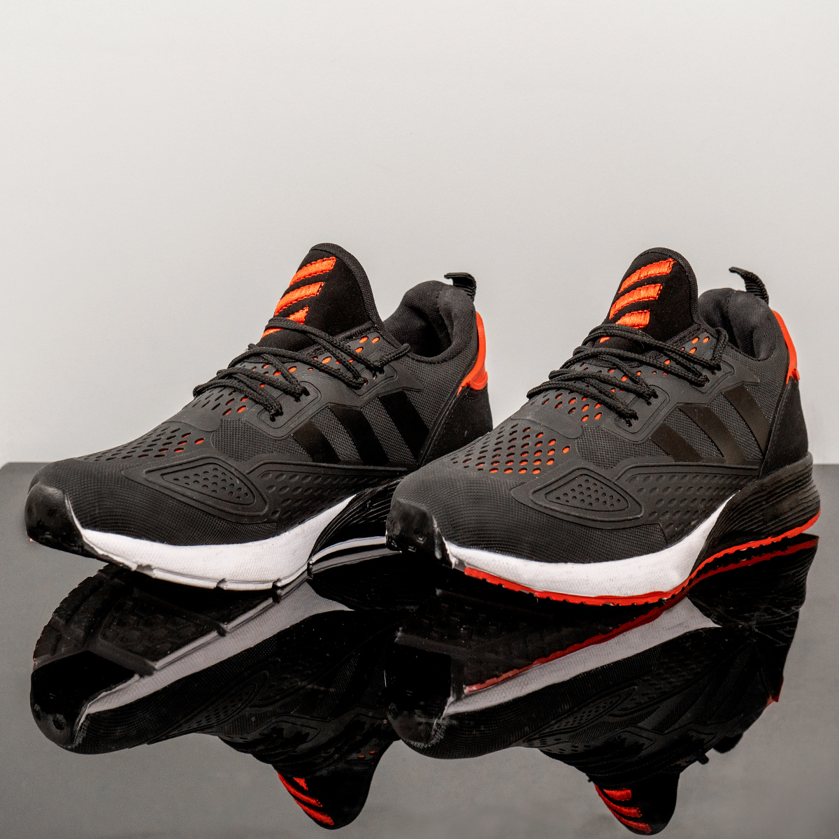 کفش مردانه adiddas مدل Kalo