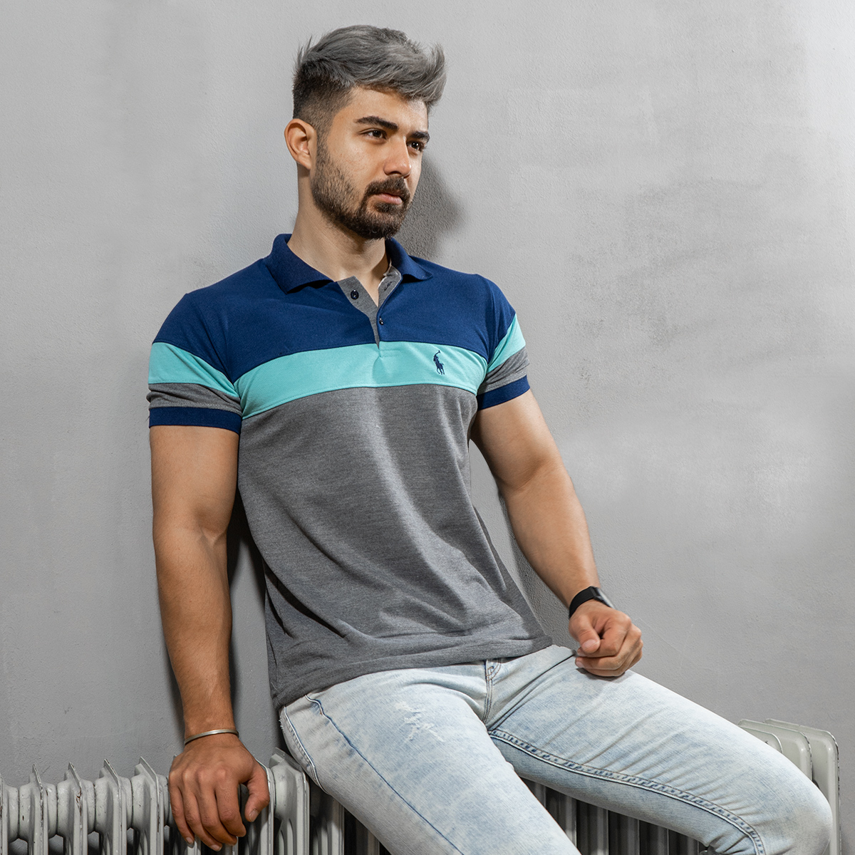 تيشرت مردانه رنگ طوسي سرمه اي مدل chian