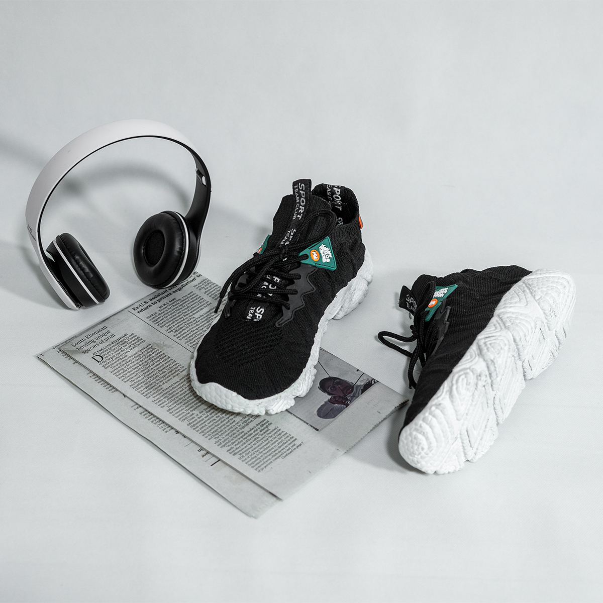 کفش ورزشی Ultra Boost دخترانه مشکی مدل Rira