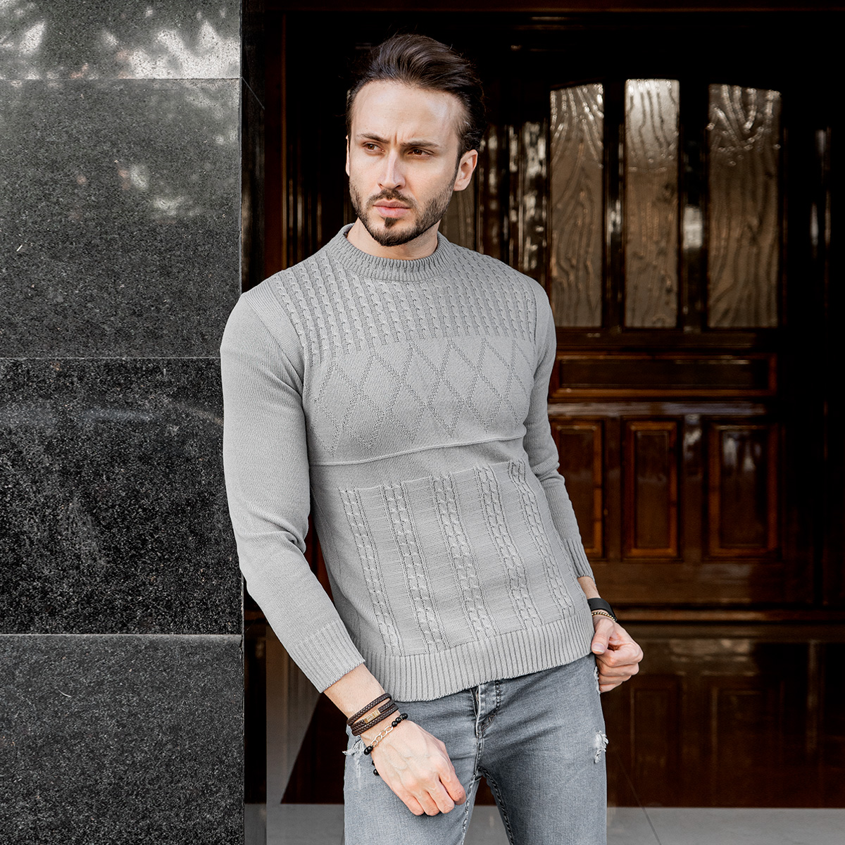 پلیور بافت یقه گرد مردانه طوسی مدل Yoram