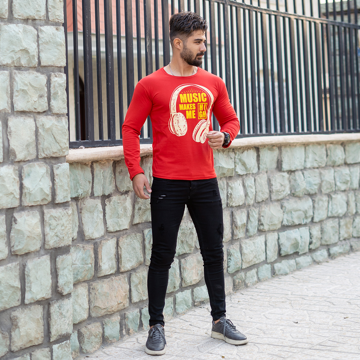 تیشرت آستین بلند مردانه طرح هدست قرمز مدل O22