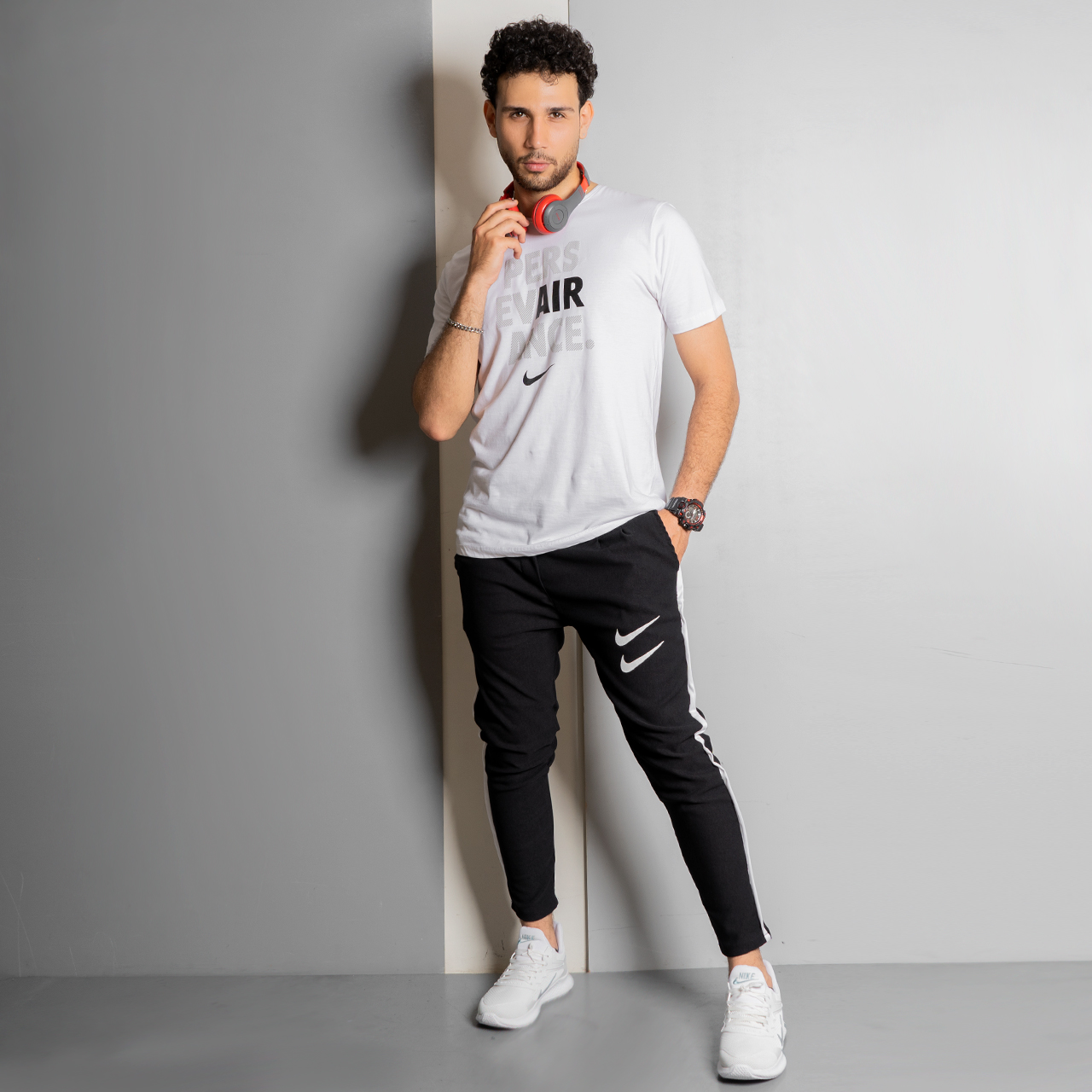 اسلش دو نایک خط دار مردانه مشکی مدلTimon