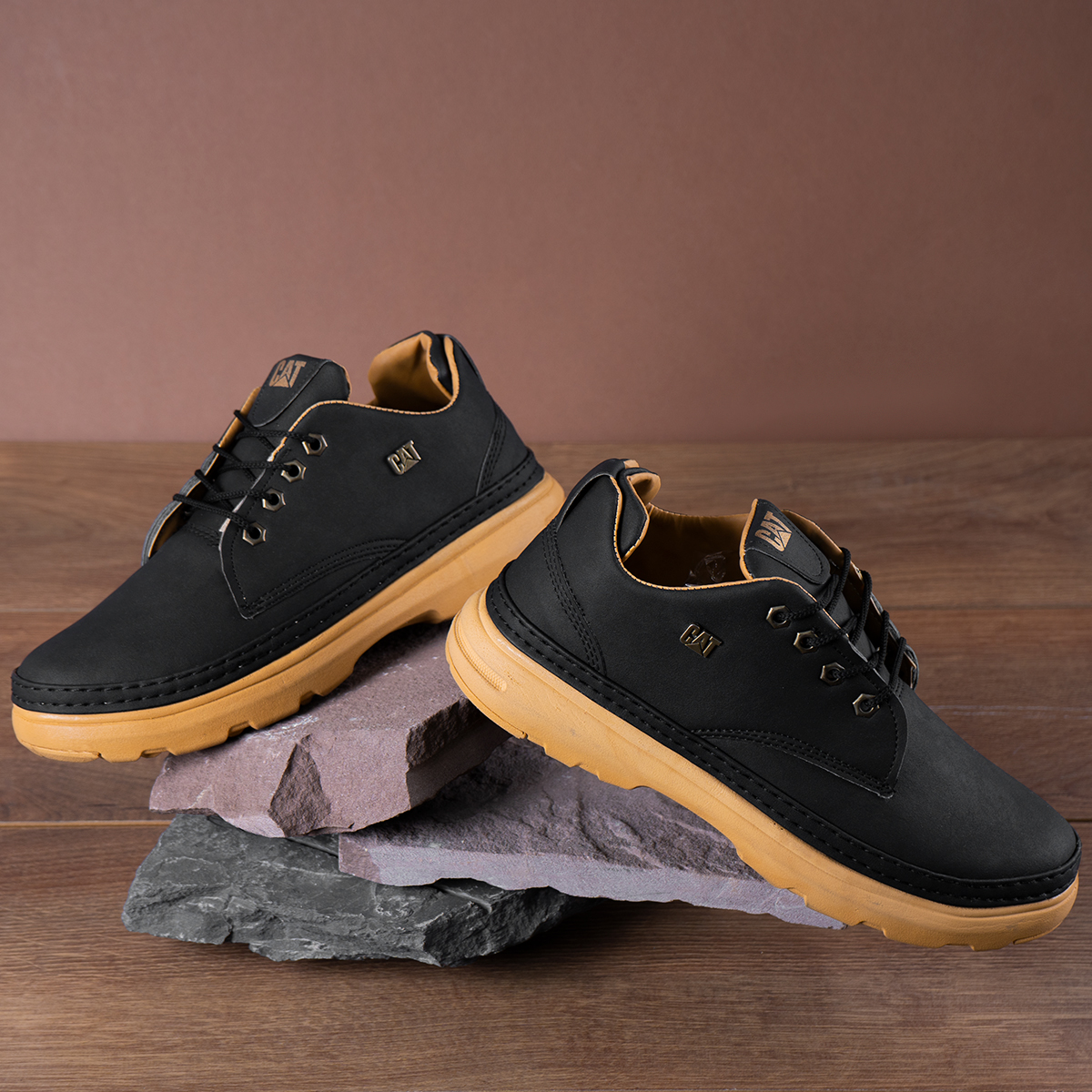 کفش تخت CAT مشکی مردانه مدل Magno