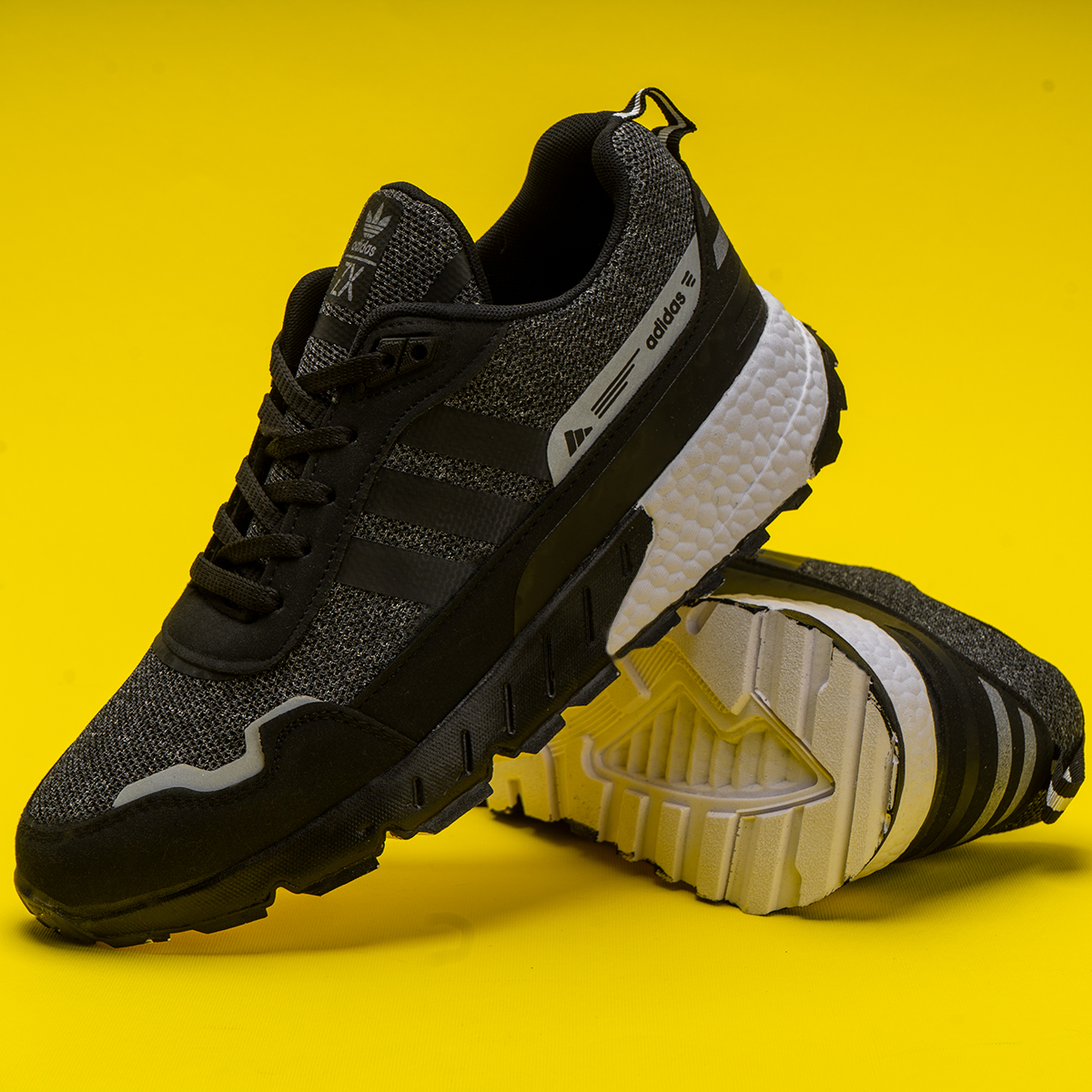 کفش ورزشی آدیداس مشکی مردانه مدل Ario