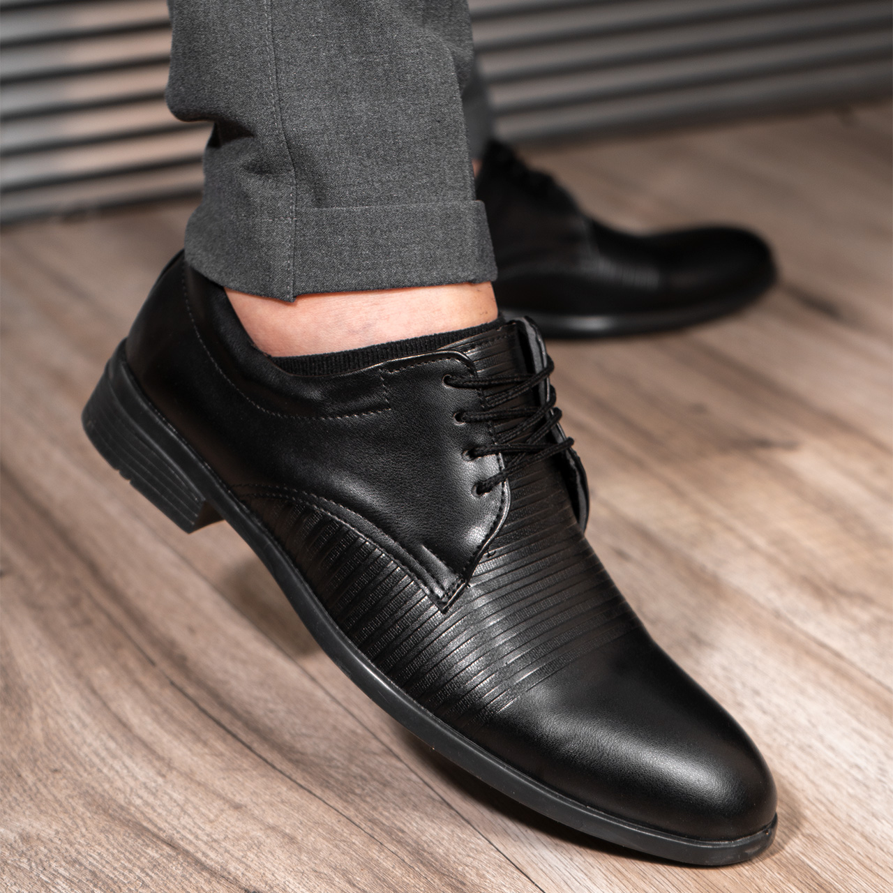 کفش مردانه رسمی ساده خطی مدل 62