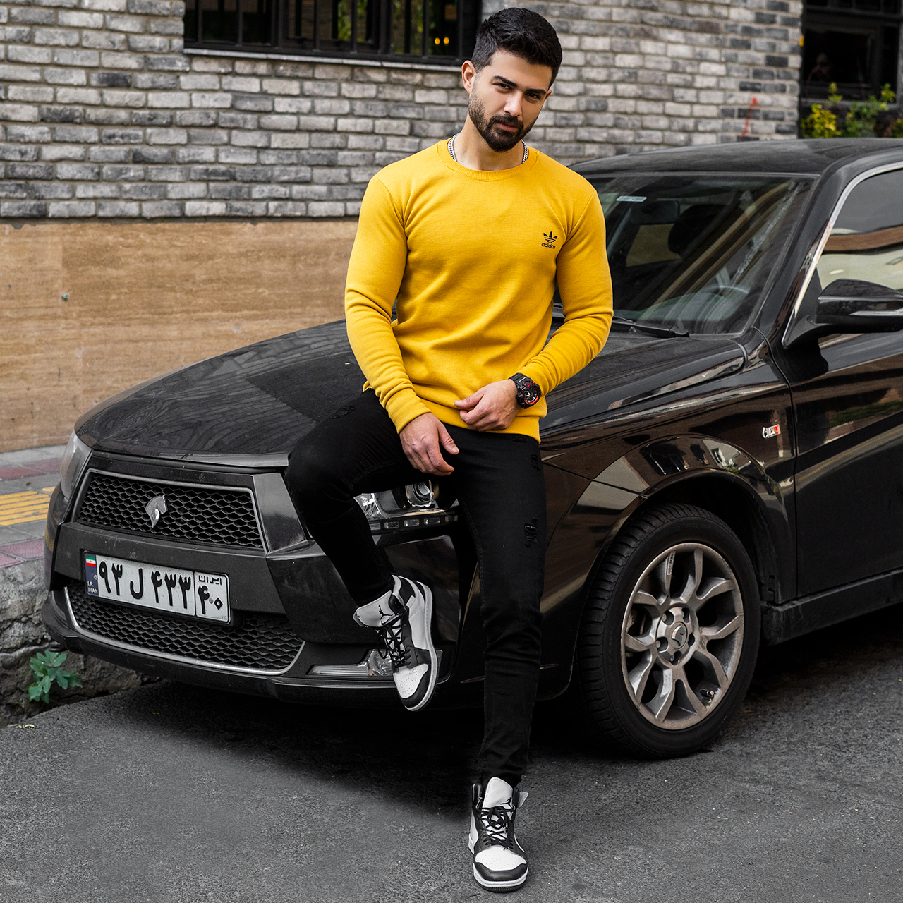 دورس مردانه Adidas خردلی مدل Zoka