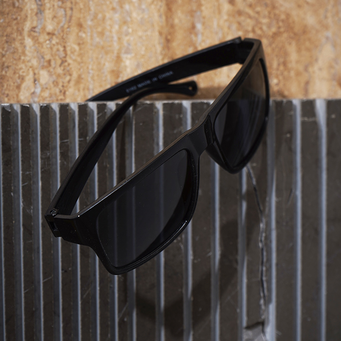 عینک آفتابی مردانه مشکی مدل sport