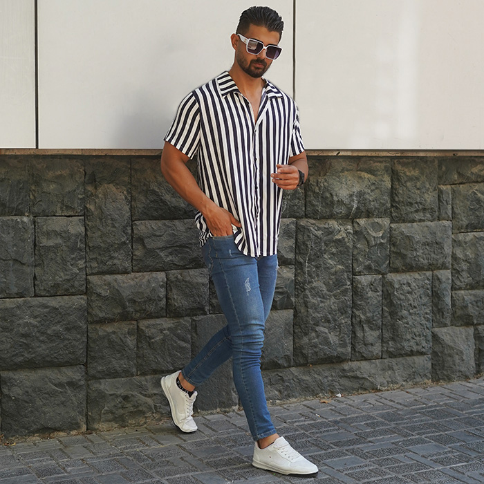 پیراهن مردانه هاوایی راه راه سفید مشکی مدل Siamand