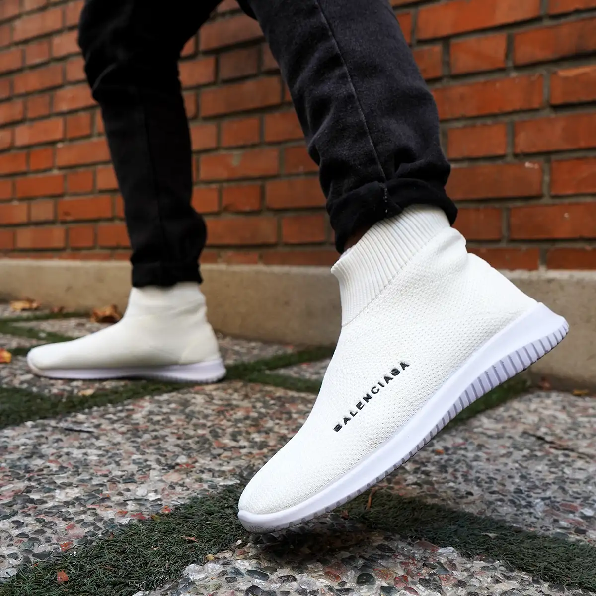 کفش Balenciaga مردانه سفید مدل B66