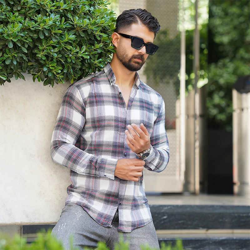 پیراهن چهارخونه سفید قرمز مردانه مدل Sany