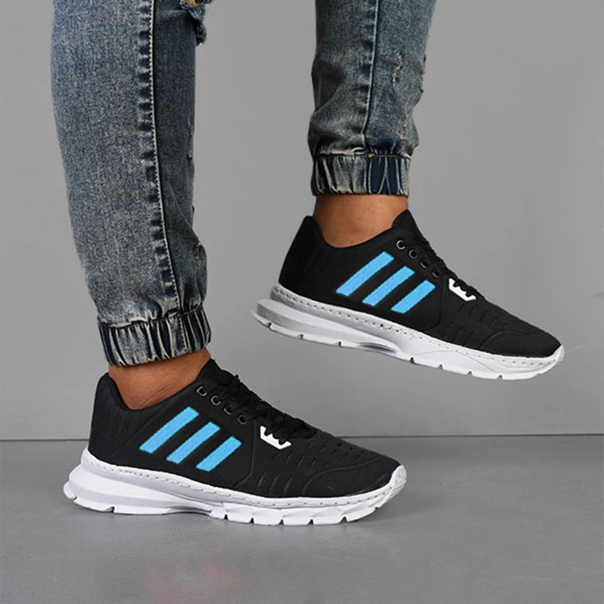 کفش ورزشی مردانه (T) مشکی زیره سفیدمدل Alshen