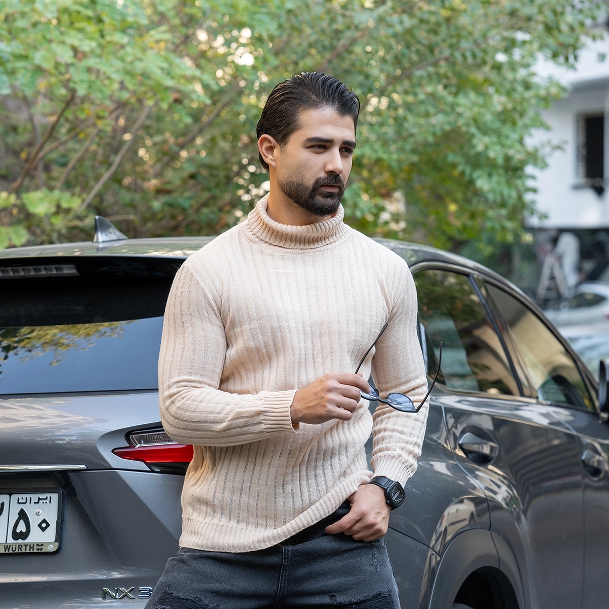 پلیور مردانه کرم طرح خطی مدل Arban