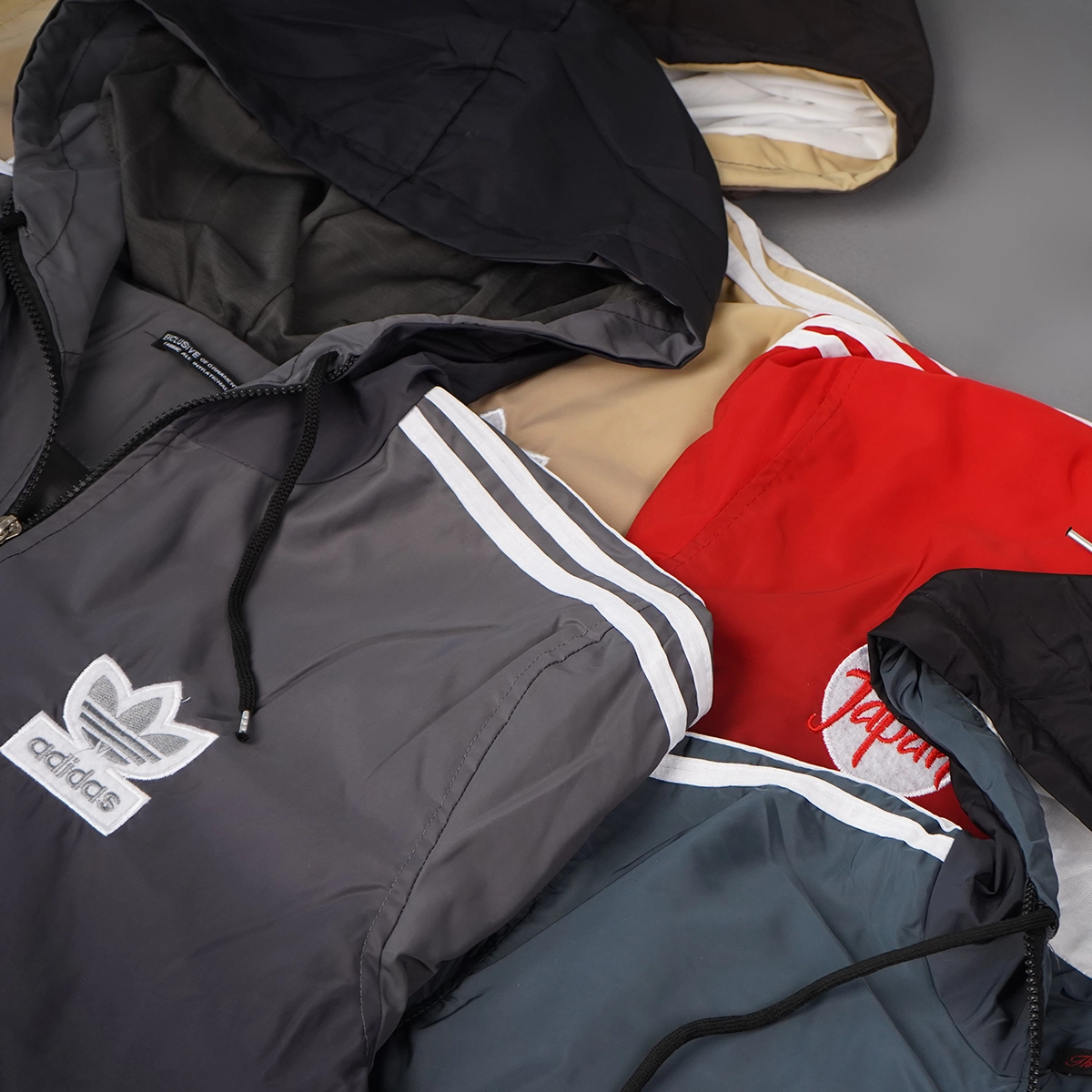 کاپشن آدیداس مردانه سبز مدل Savino