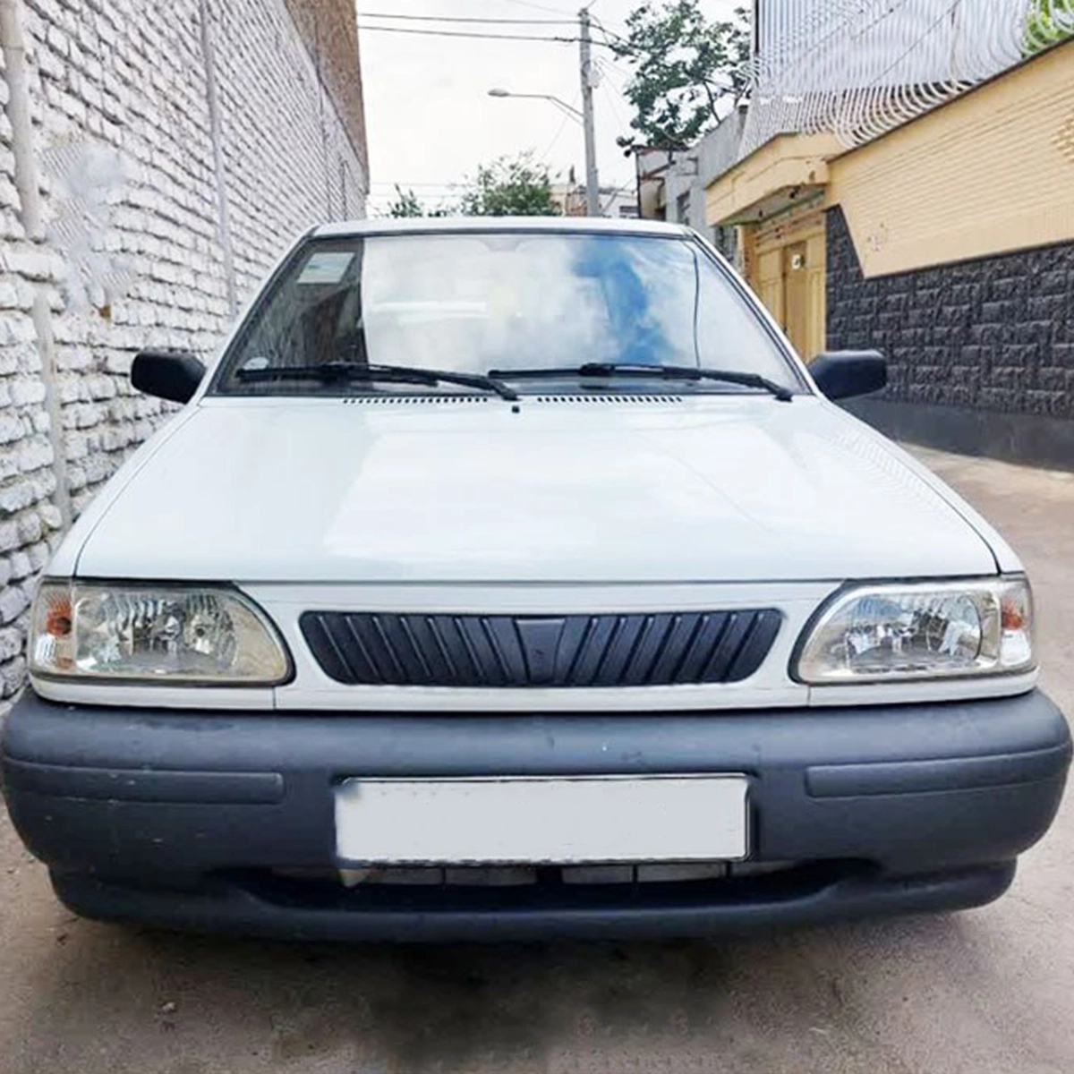 مکمل جلو پنجره پراید