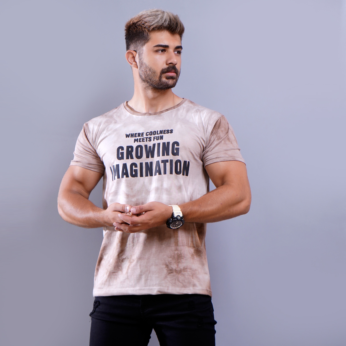 تیشرت مردانه ابر و بادی قهوه ای مدل windy