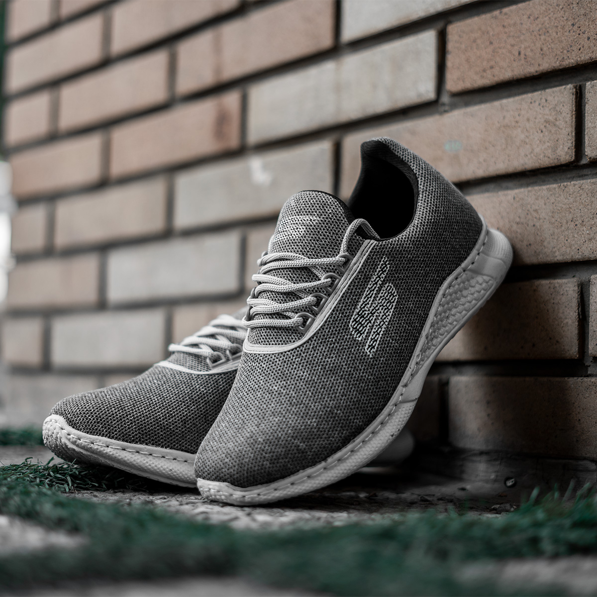 کفش ورزشیSkechers مردانه طوسی مدل Kito(T)